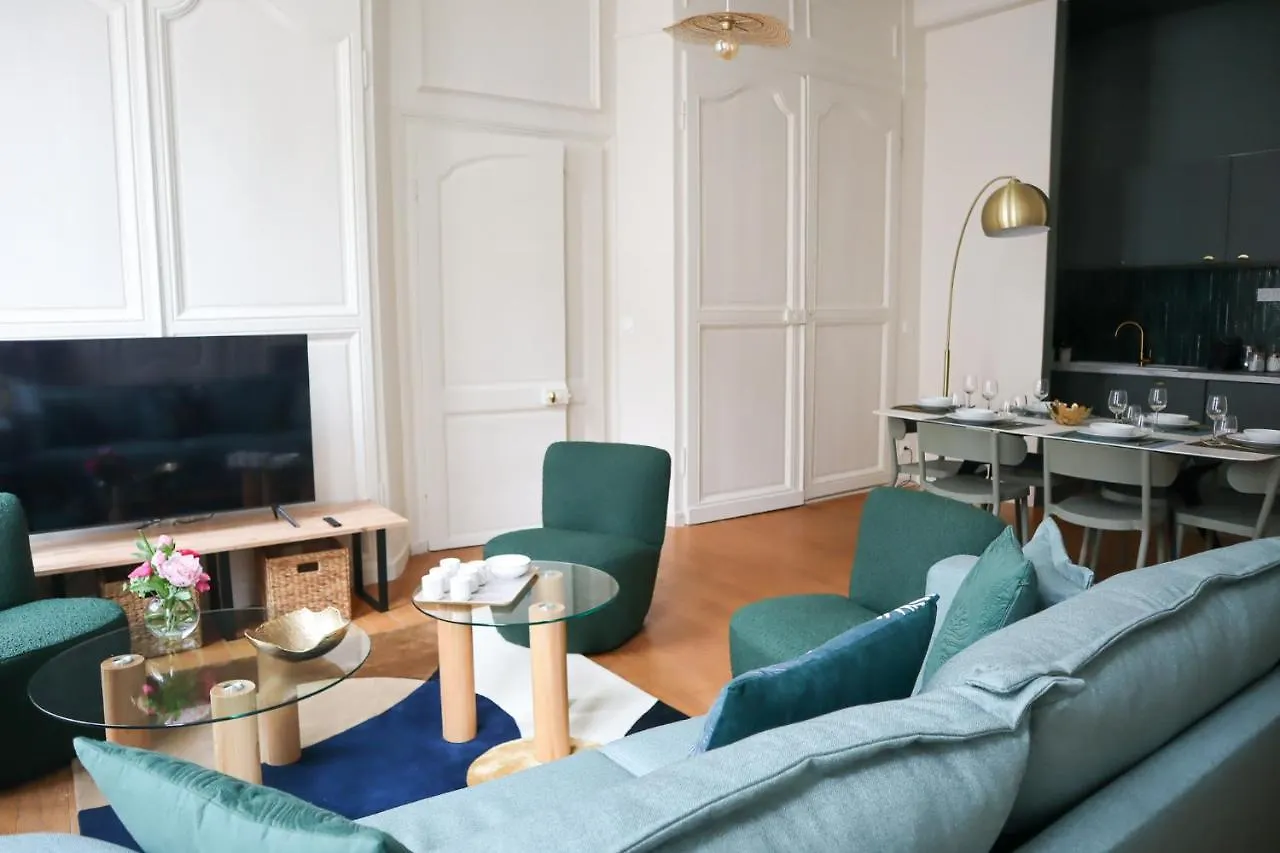 Appartements De Louise Lille Apartment